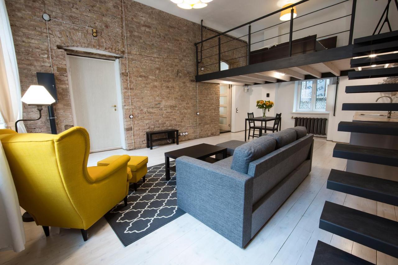 Stylish Studio Apartment In The Heart Of Рига Экстерьер фото